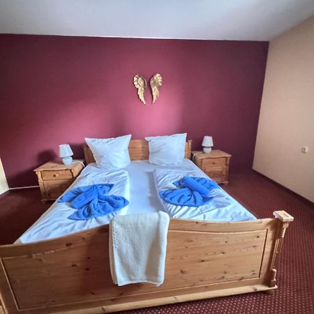Werdenfelser Hof Garmisch-Partenkirchen Ngoại thất bức ảnh