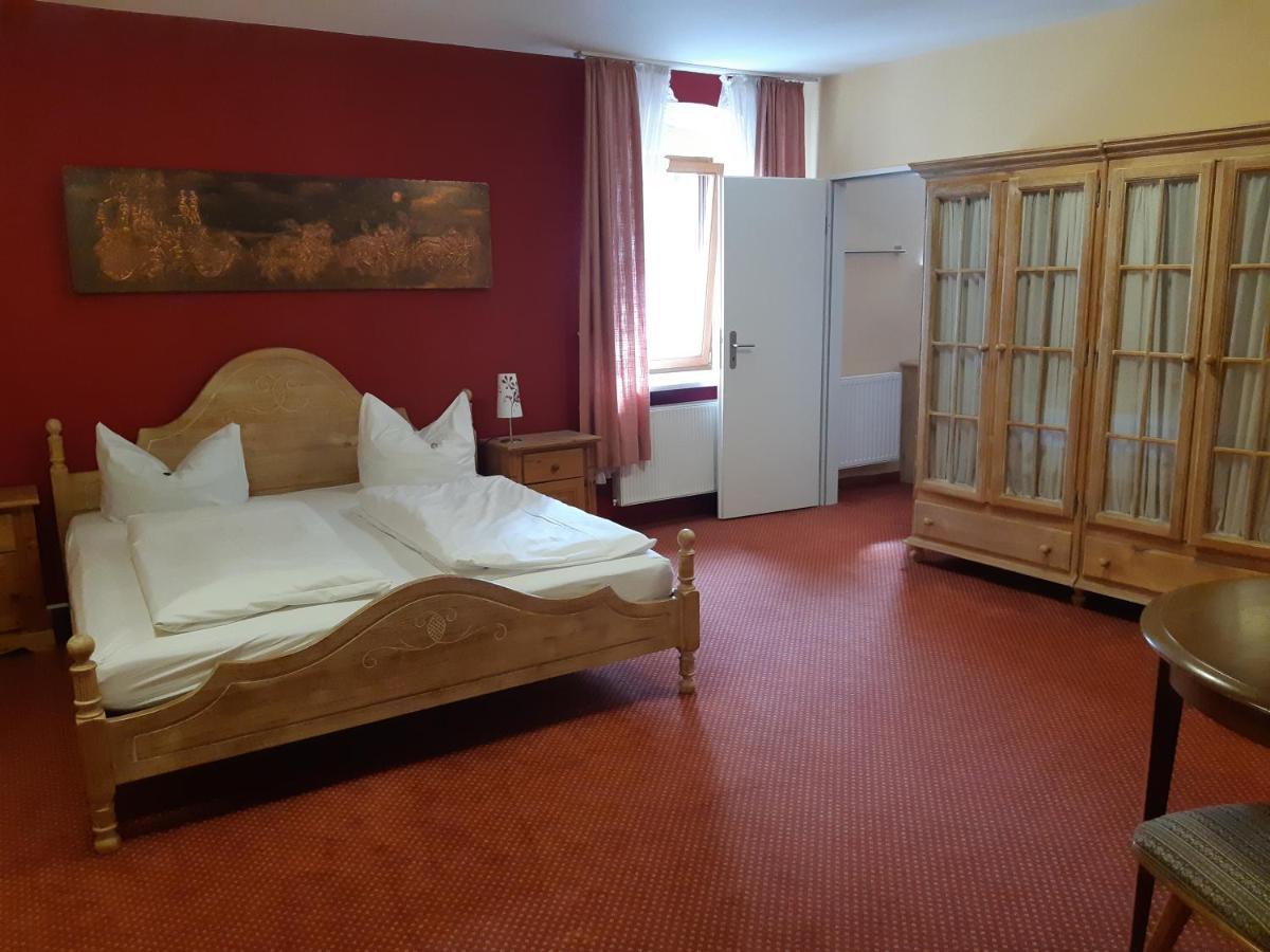 Werdenfelser Hof Garmisch-Partenkirchen Ngoại thất bức ảnh