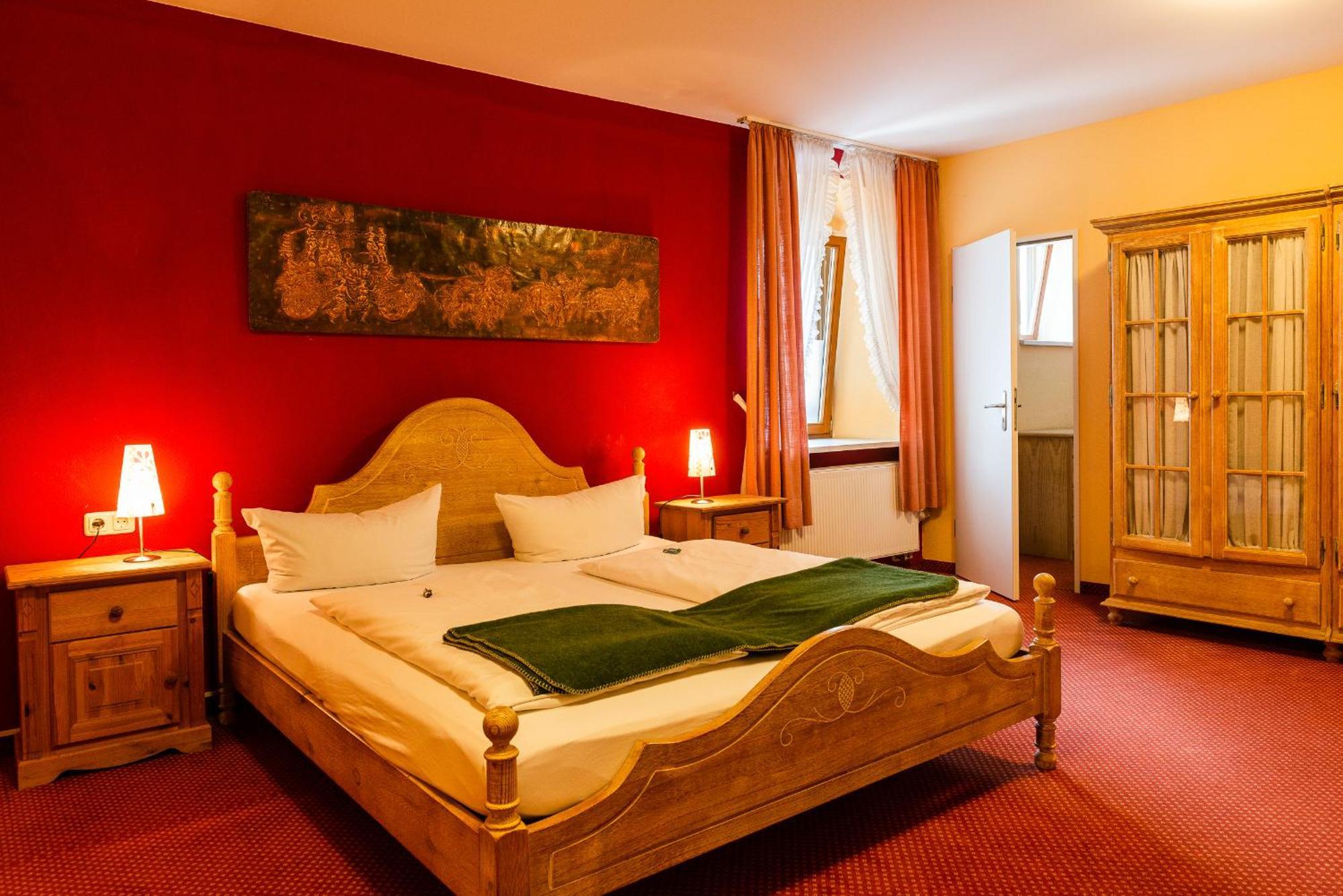 Werdenfelser Hof Garmisch-Partenkirchen Ngoại thất bức ảnh