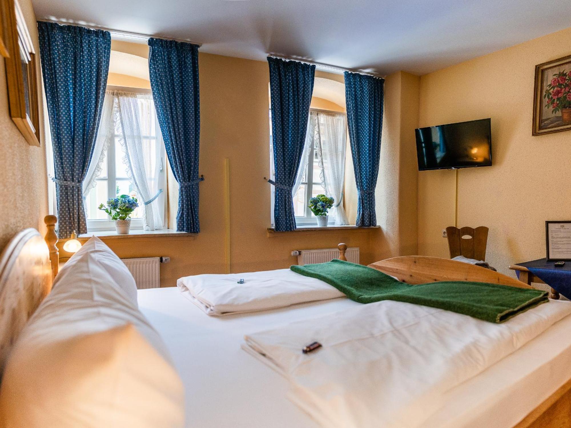 Werdenfelser Hof Garmisch-Partenkirchen Ngoại thất bức ảnh