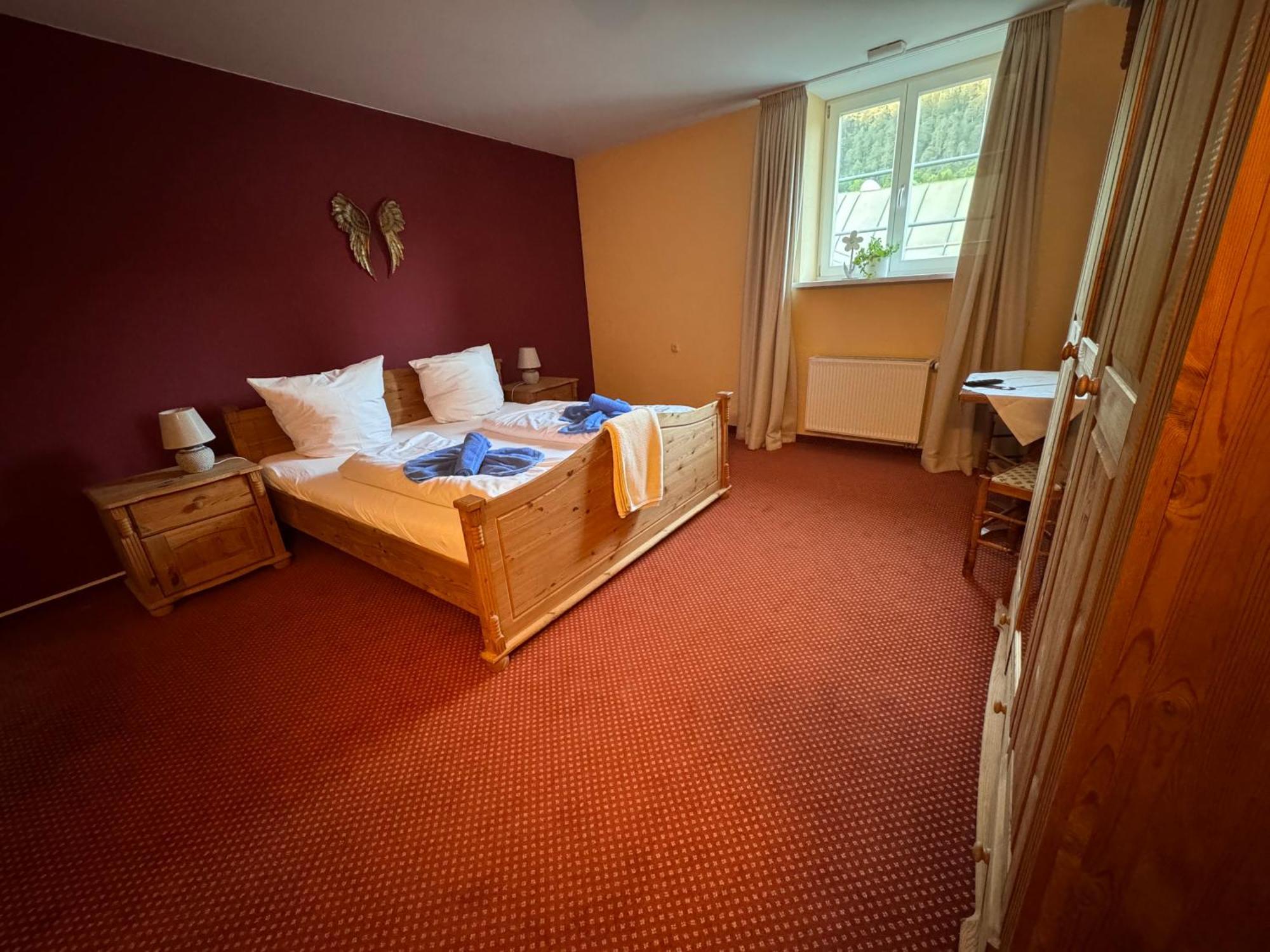 Werdenfelser Hof Garmisch-Partenkirchen Ngoại thất bức ảnh